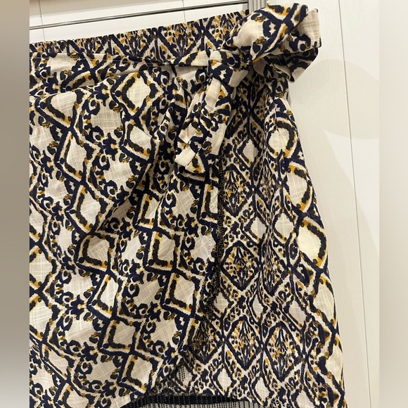 Zara mini skirt - Picture 4 of 4